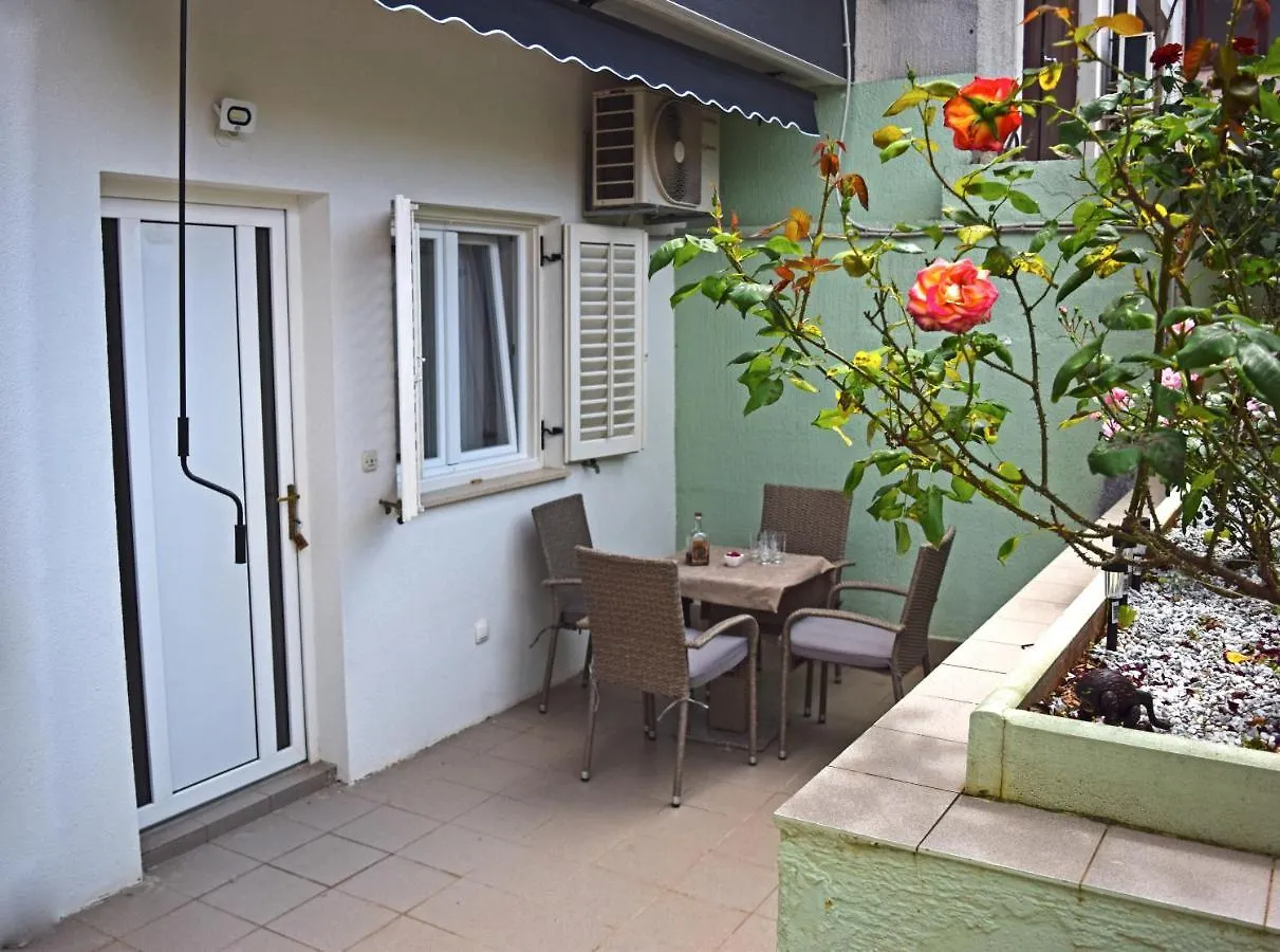 Loki'S Dream Apartment Pula Croatia